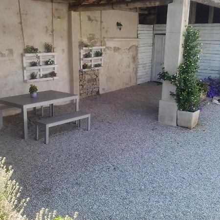 La Casa Bianca Appartement Roe Buitenkant foto