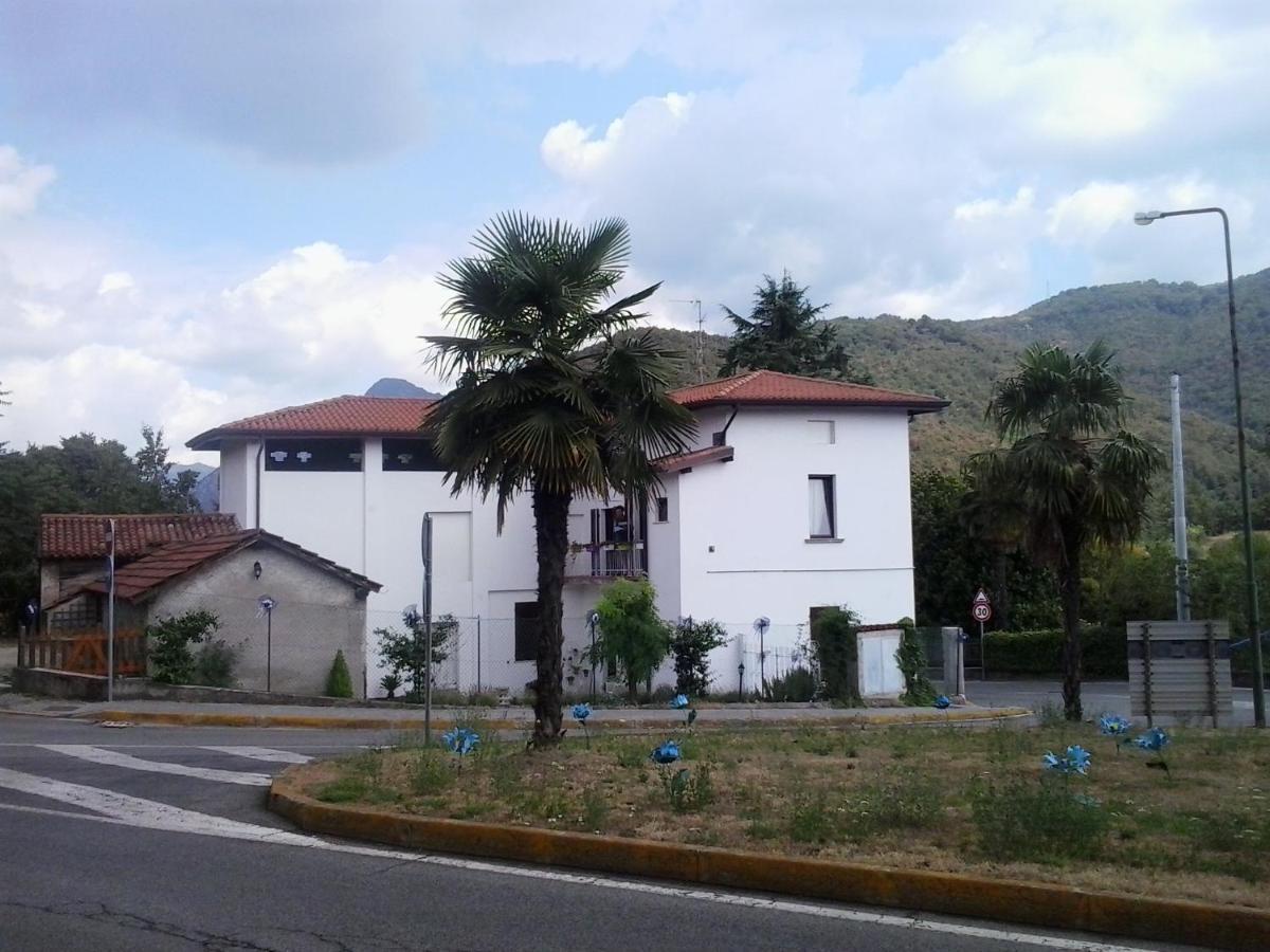 La Casa Bianca Appartement Roe Buitenkant foto