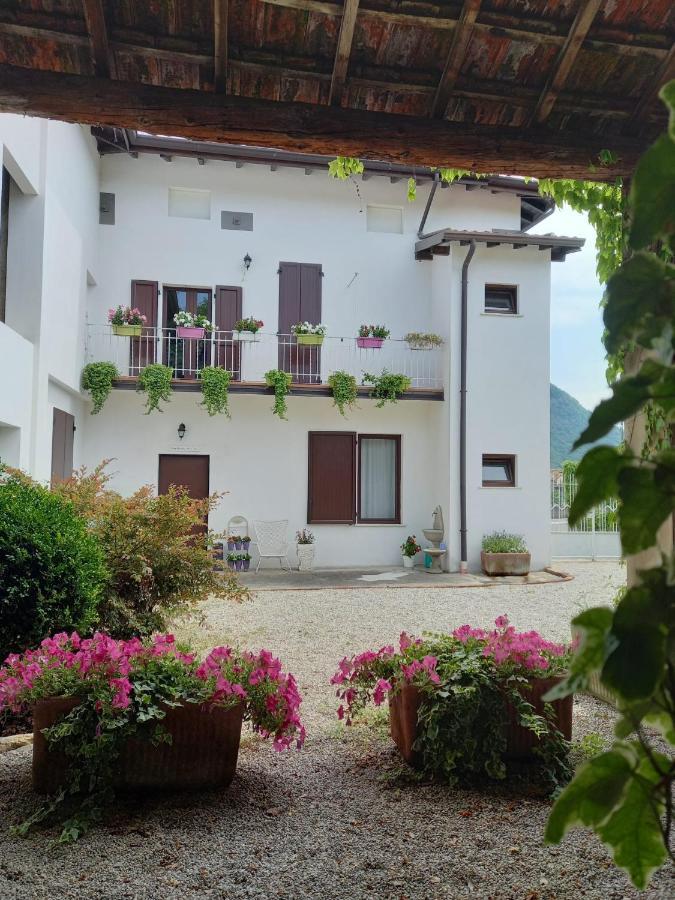 La Casa Bianca Appartement Roe Buitenkant foto