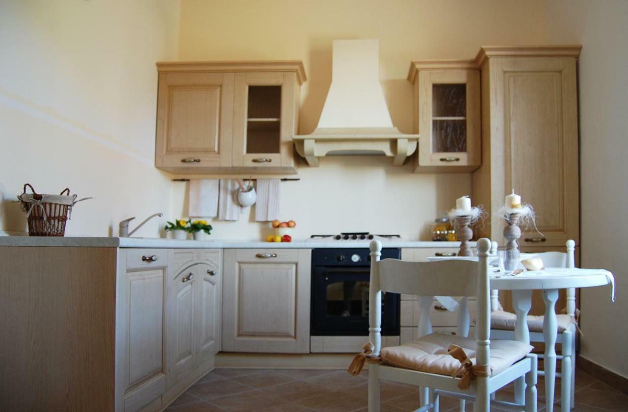 La Casa Bianca Appartement Roe Buitenkant foto