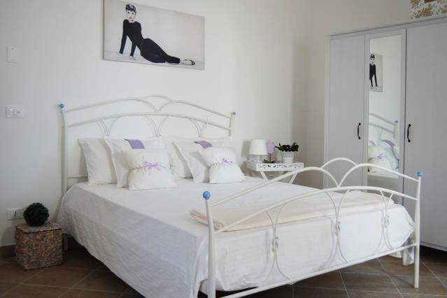 La Casa Bianca Appartement Roe Buitenkant foto