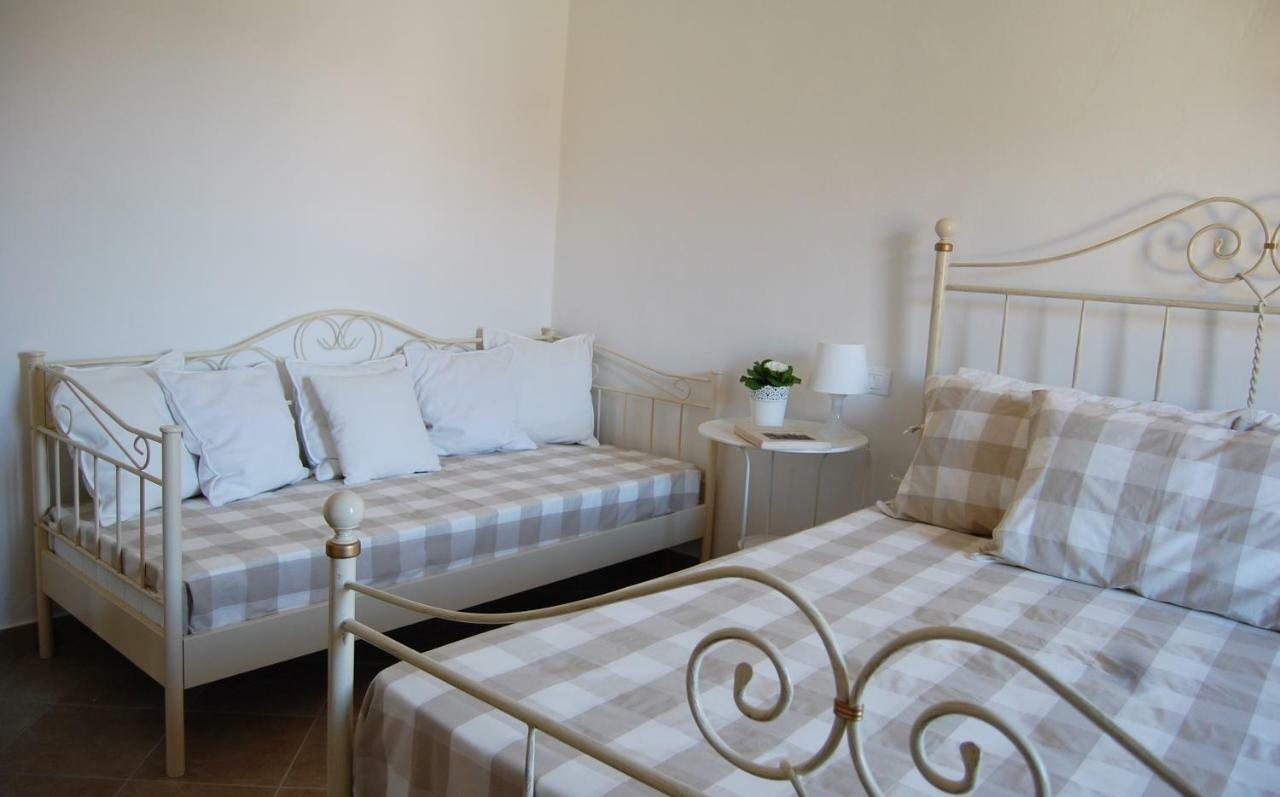 La Casa Bianca Appartement Roe Buitenkant foto