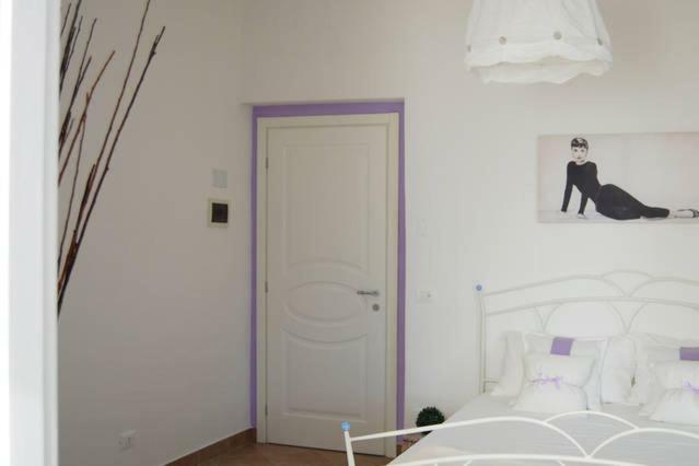 La Casa Bianca Appartement Roe Buitenkant foto